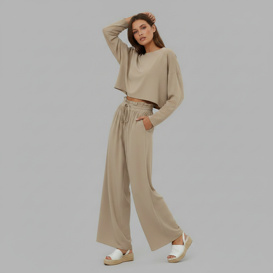 Chic Comfort | Women's Trousers Lightweight Casual Fit